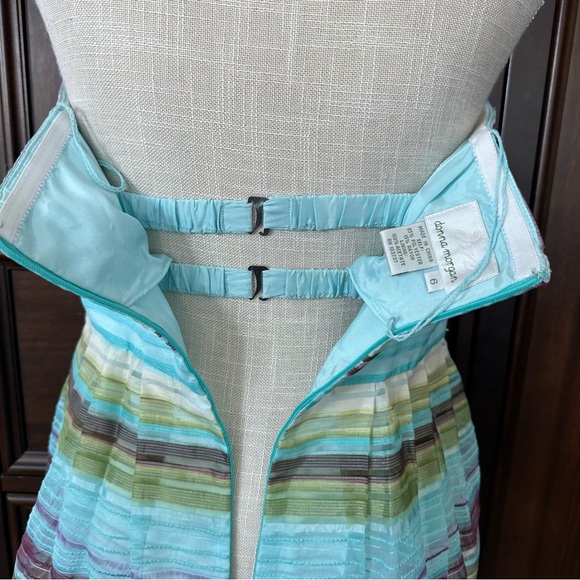 Donna Morgan Striped Watercolor Strapless Dress Size 6 - Picture 8 of 11